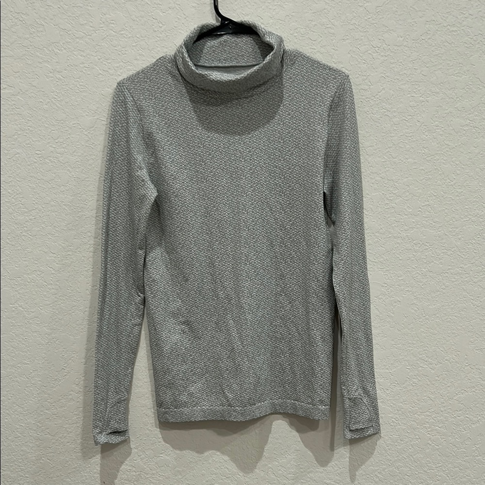 Athleta Flurry Peak Base Layer Shirt Womens Size Medium Turtleneck